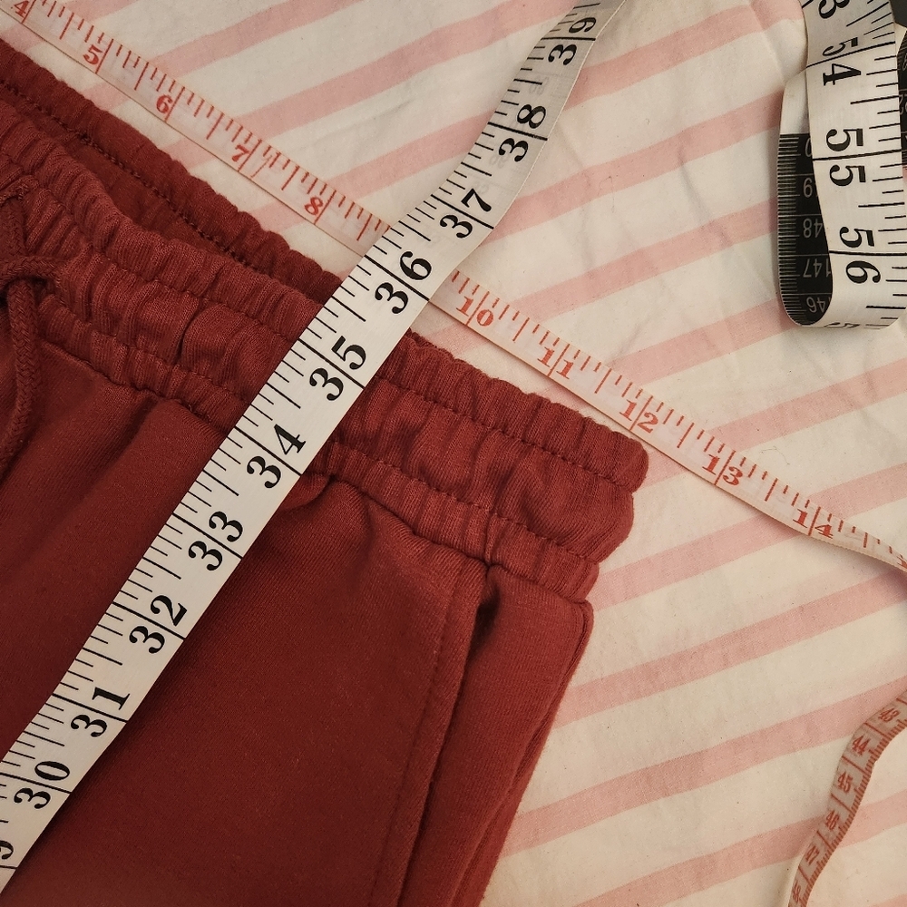 Love Tree Rust Solid Color Pants Size Small - Picture 5 of 7